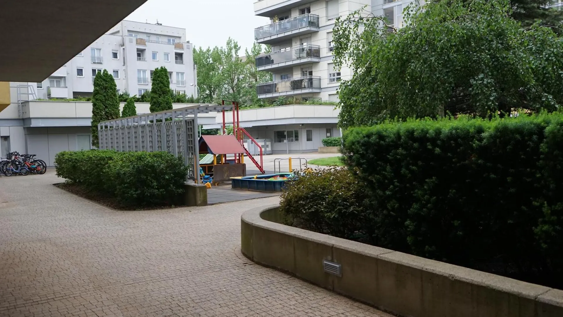 Przytulny Apartament Na Brzasku Poznan Poland