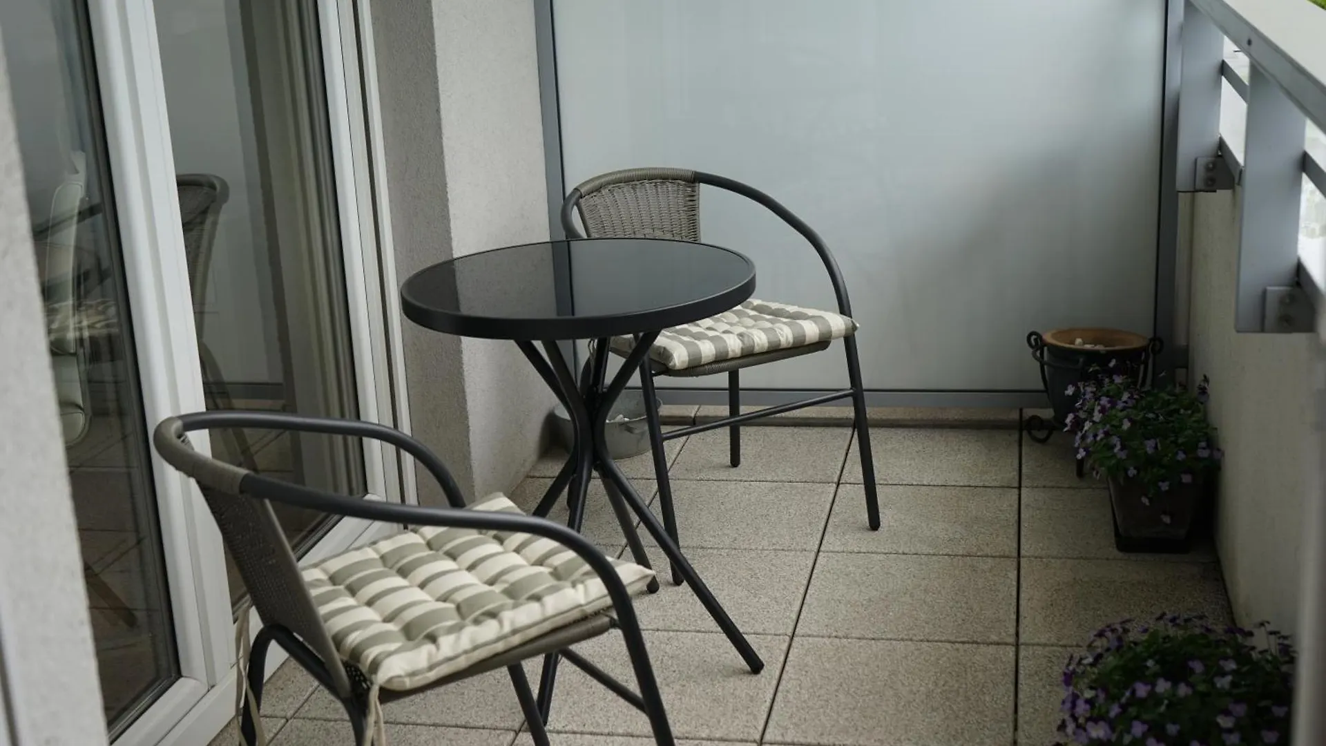 Przytulny Apartament Na Brzasku Poznan 0*,  Poland